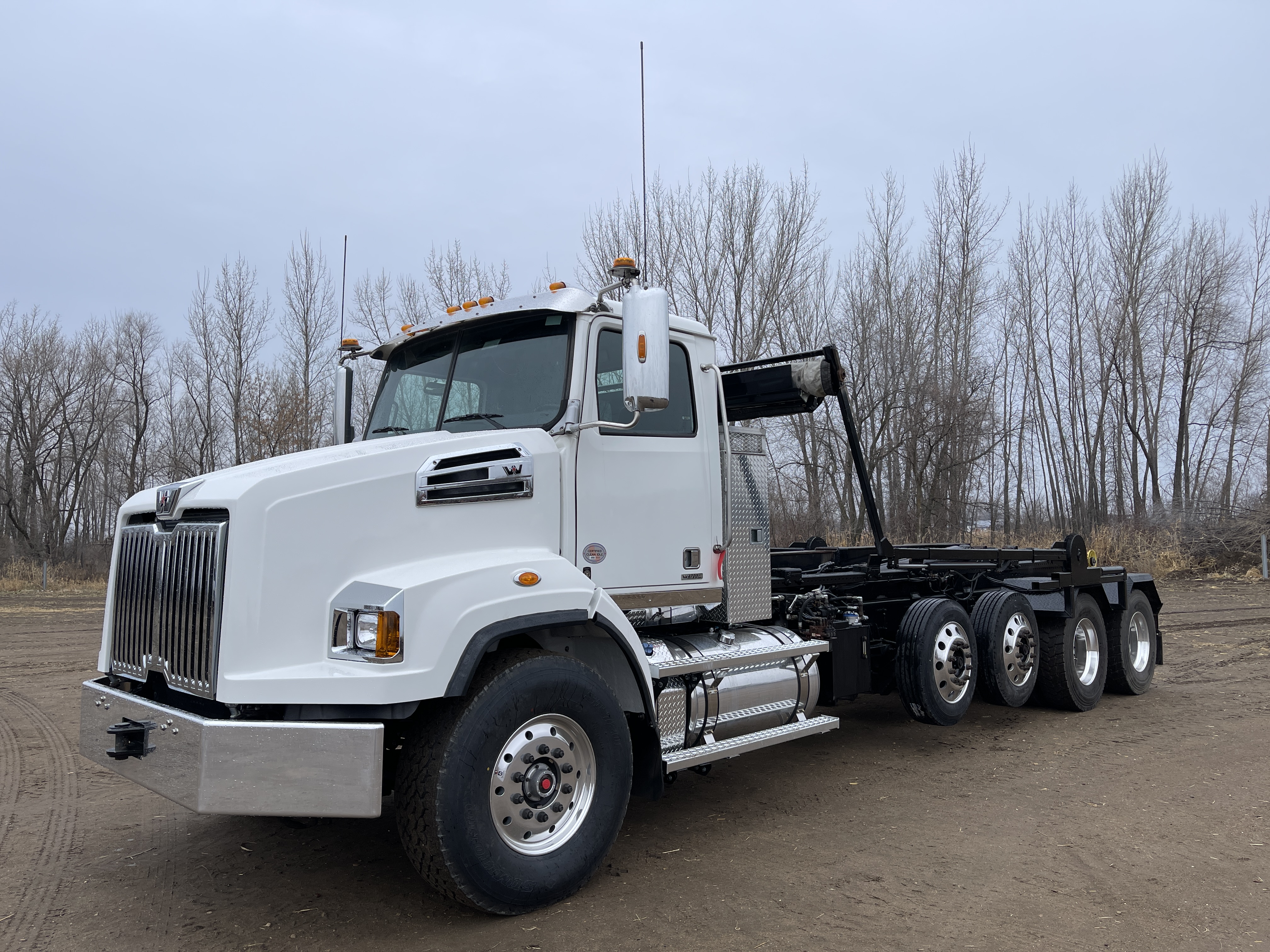 2022 Western Star 4700SB